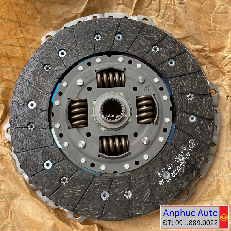 la con ford everest.jpg